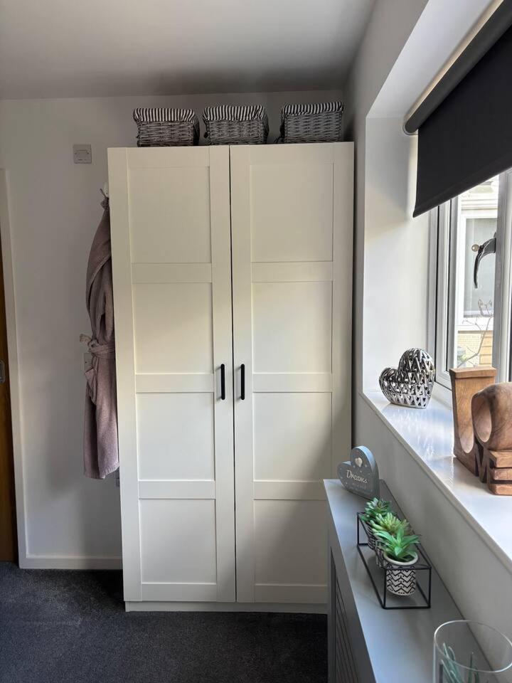 Secret Gem 1 Bed Garden Flat Private Luxury Hot Tub Appartement Bournemouth Buitenkant foto